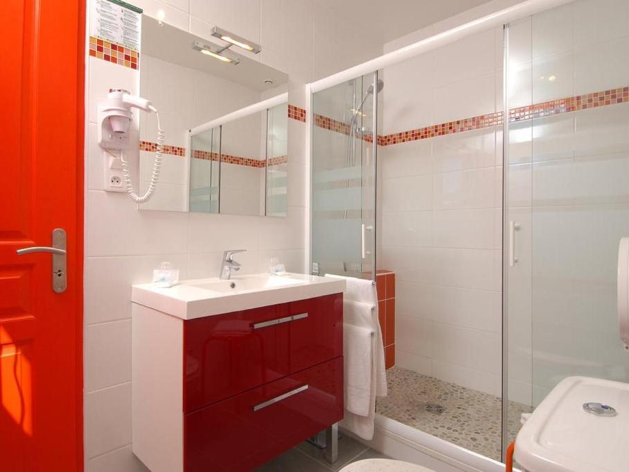 Hotel Des 4 Vents Aigues-Mortes Kamer foto