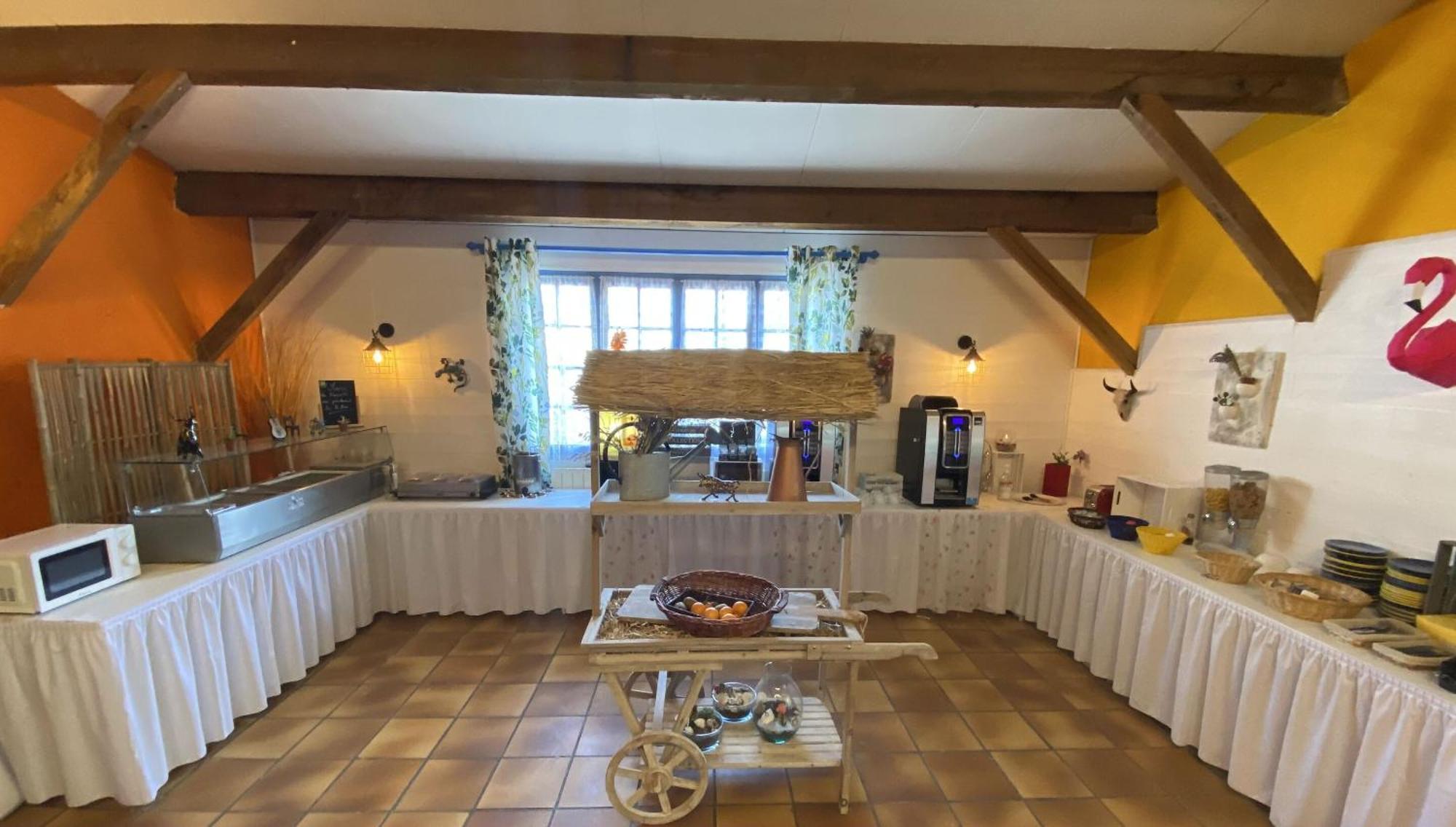 Hotel Des 4 Vents Aigues-Mortes Buitenkant foto